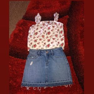 FLORIAL SHIRT & SKIRT .